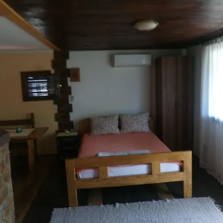 Jankovic Apartment Vrdnik